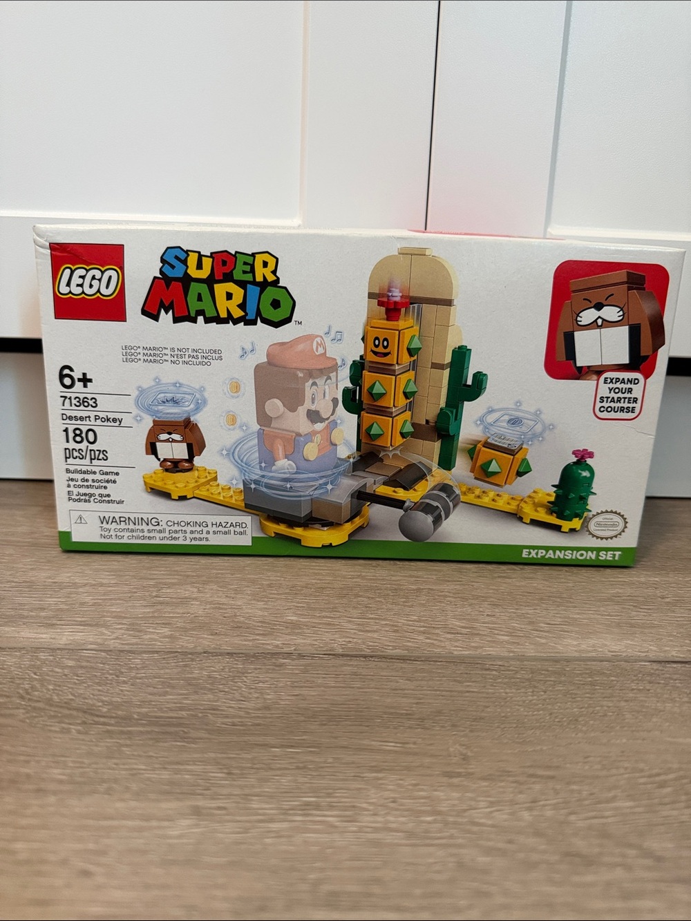 Brand New LEGO Super Mario Desert Pokey Expansion Set - Tan & Yellow